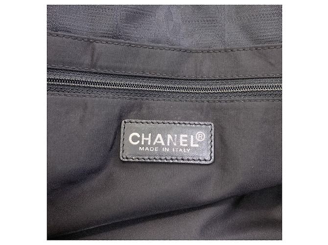Chanel New Travel Line MM Tote Bag Schwarz - Ansicht 6