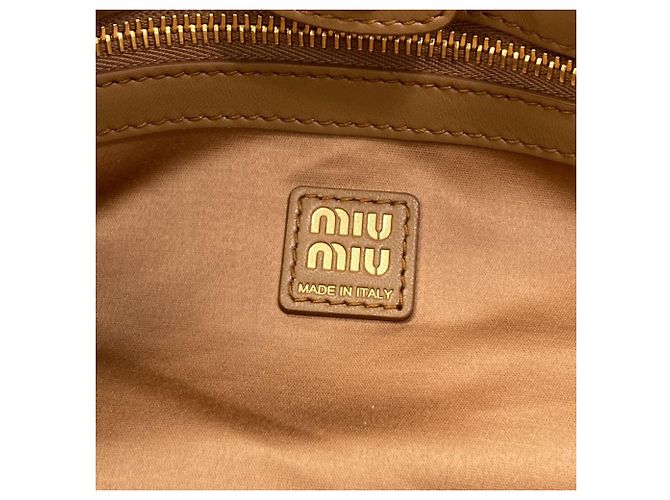 Bolso de hombro Miu Miu Logo Castaño - vista 6