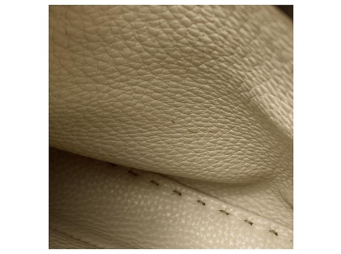Borsa 2-Way Fendi Peekaboo Essentially Selleria Beige - vista 9