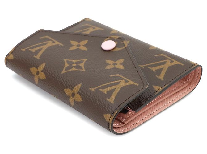Louis Vuitton Monogram Portefeuille Victorine Tri-fold Wallet Rosa Monogramma - vista 5