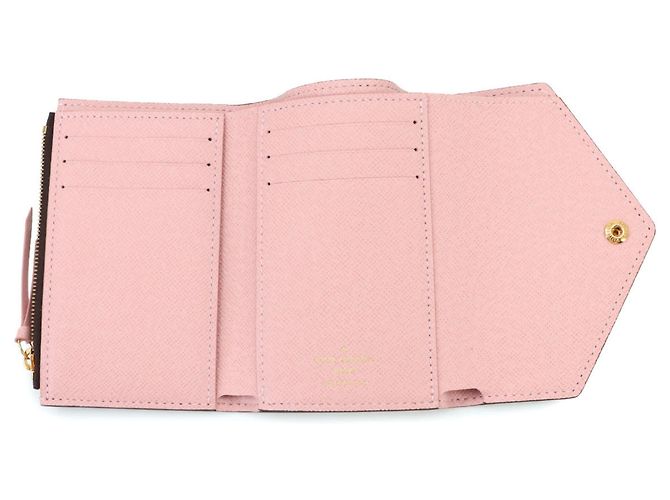 Louis Vuitton Monogram Portefeuille Victorine Tri-fold Wallet Rosa Monogramma - vista 6