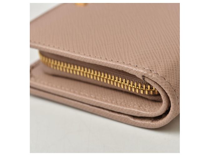 Saffiano Carteira Prada Bi-Fold em Pink Beige Bege - vista 7