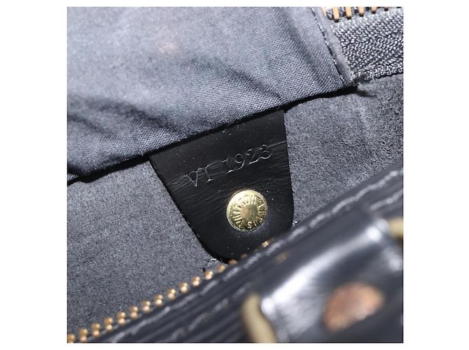 Louis Vuitton Speedy Epi Leather 30 Black - view 7