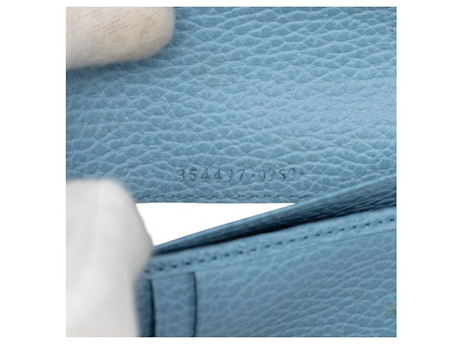 Gucci Swing Bi-fold Geldbörse aus blauem Leder - Ansicht 7