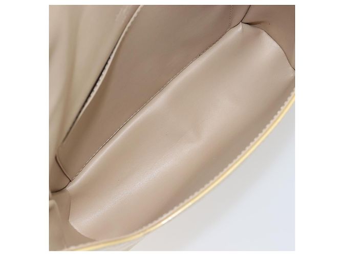 Louis Vuitton Thompson Street Monogram Vernis Medium Bege - vista 5