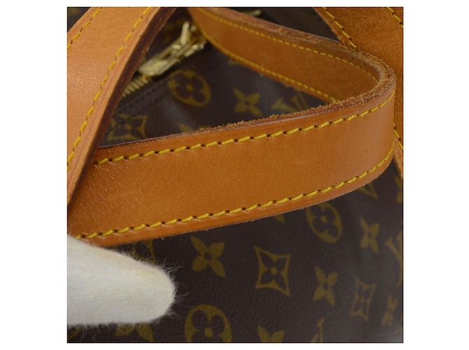 Louis Vuitton Sac Polochon Monogram Canvas 65 Marron - vue 6