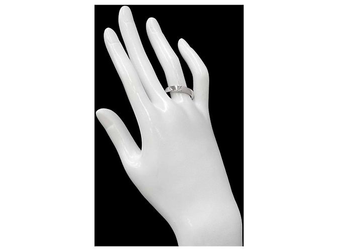 Anello Harry Winston Three-Stone 1-Diamond in Platino - vista 6