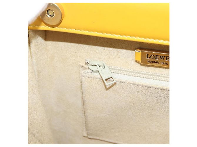 Bolso de mano LOEWE de cuero Amarillo Oro Auth ep16372 Dorado - vista 21