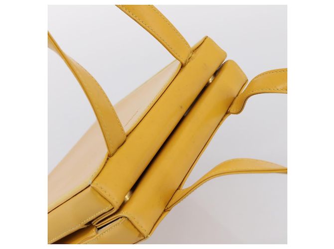 Bolso de mano LOEWE de cuero Amarillo Oro Auth ep16372 Dorado - vista 6