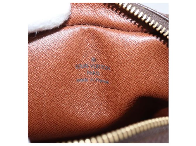 LOUIS VUITTON Bolsa de Ombro Monogram Danube M45266 LV Auth 207468A Monograma - vista 18