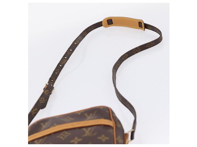 LOUIS VUITTON Bolsa de Ombro Monogram Danube M45266 LV Auth 207468A Monograma - vista 8