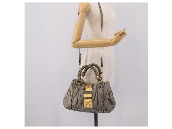 Miu Miu Matelassé Handtasche Leder 2way Grau Gold Auth 167719M Braun Golden - Ansicht 25