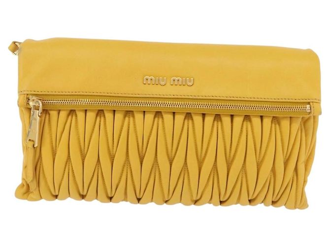 Borsa a tracolla Miu Miu Matelassé in pelle 2way Yellow Gold Auth 202504A D'oro Giallo - vue 13