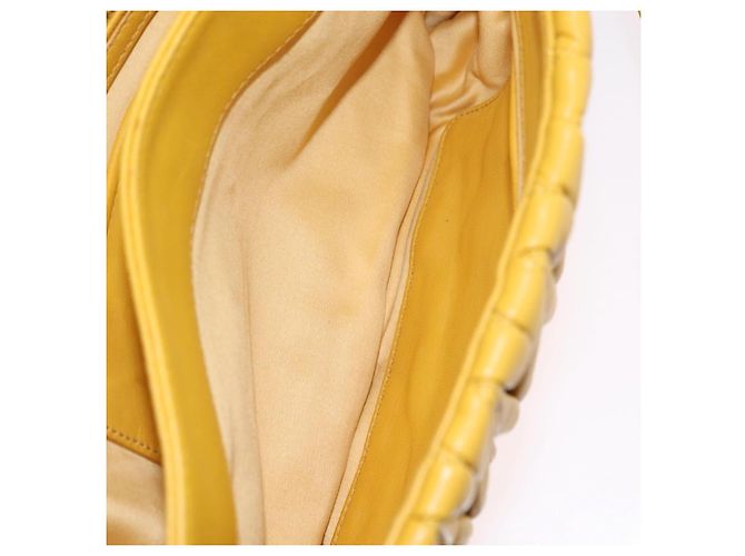 Borsa a tracolla Miu Miu Matelassé in pelle 2way Yellow Gold Auth 202504A D'oro Giallo - vue 26