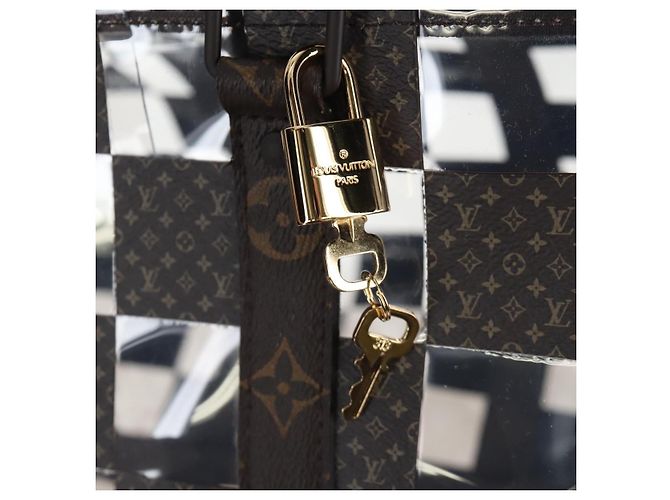 Borsa LOUIS VUITTON Monogram Chess Keepall Bandouliere 50 M20864 LV Auth 204498SM Monogramma - vista 9