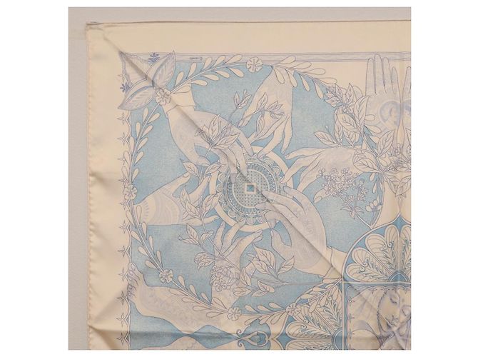 Hermès HERMES Carré 90 Seidentuch Beige Hellblau "Les chants du Henna" Auth ki6863M - Ansicht 2