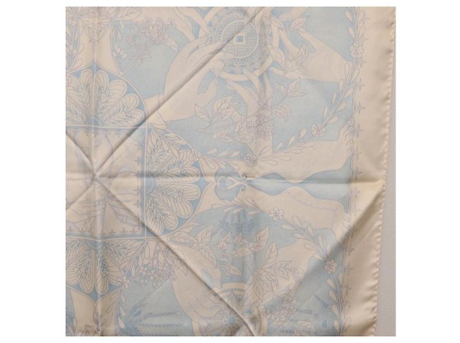 Hermès HERMES Carré 90 Seidentuch Beige Hellblau "Les chants du Henna" Auth ki6863M - Ansicht 20
