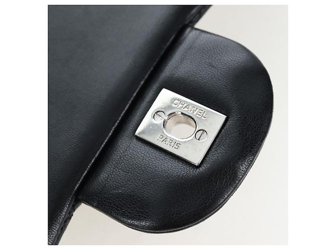 Borsa a tracolla CHANEL Matelasse 30 Chain in pelle d'agnello nera e argento CC Auth 200505SAM Nero - vista 20