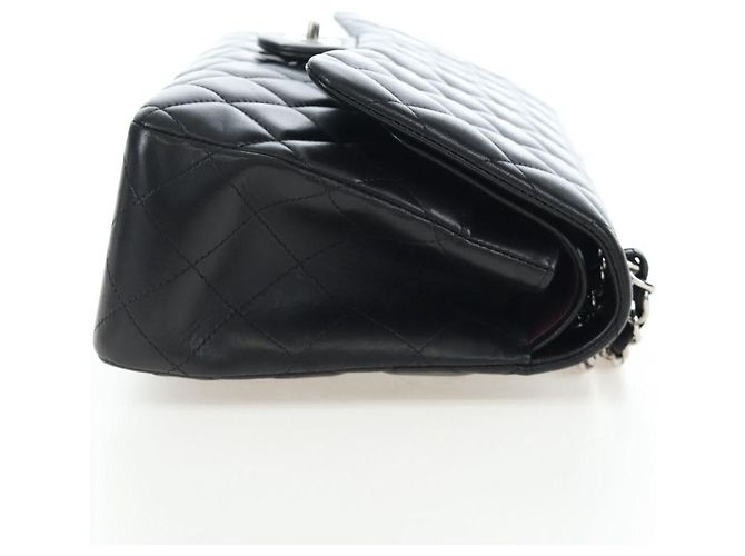 Borsa a tracolla CHANEL Matelasse 30 Chain in pelle d'agnello nera e argento CC Auth 200505SAM Nero - vista 4