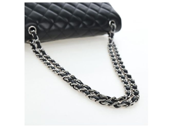 Borsa a tracolla CHANEL Matelasse 30 Chain in pelle d'agnello nera e argento CC Auth 200505SAM Nero - vista 7