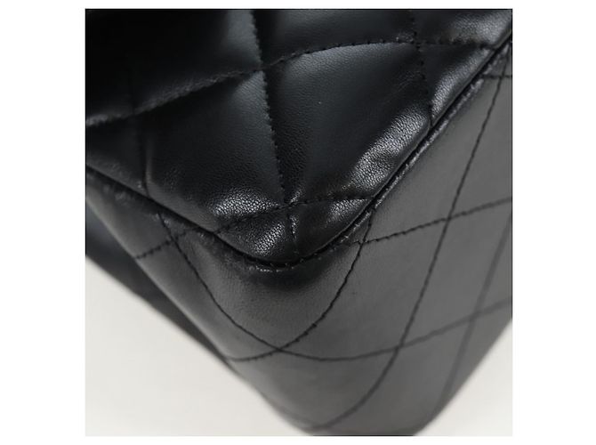 Borsa a tracolla CHANEL Matelasse 30 Chain in pelle d'agnello nera e argento CC Auth 200505SAM Nero - vista 9