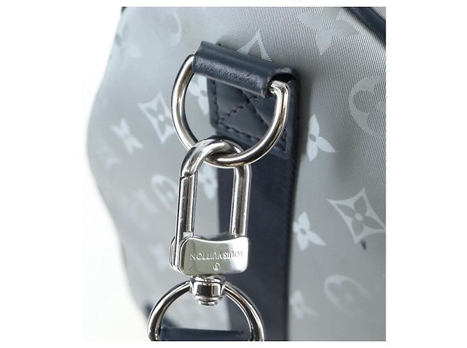 Borsa LOUIS VUITTON Satellite Keepall Bandouliere 50 Silver M44170 LV Auth 200382V - vista 25