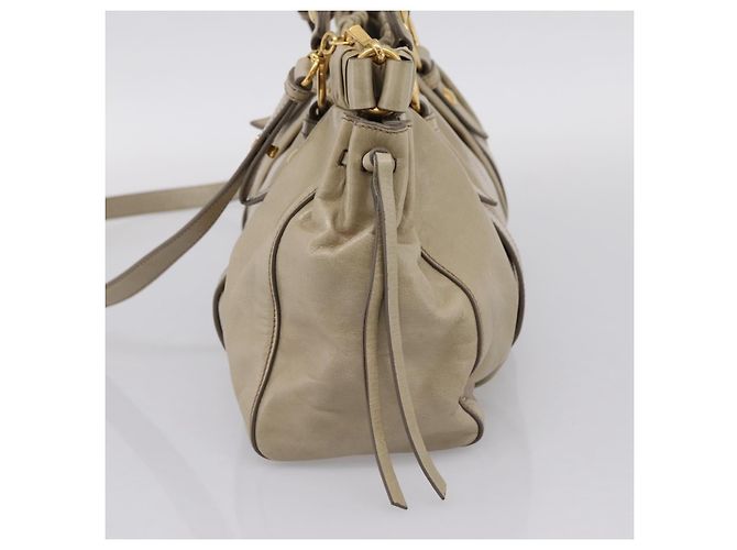 Borsa a mano Miu Miu in pelle 2way Beige Gold Auth BA15753V D'oro - vista 4
