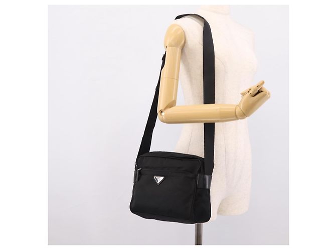 Bolsa de Ombro PRADA Nylon Black Silver Auth 205066A Preto Prata - vista 25