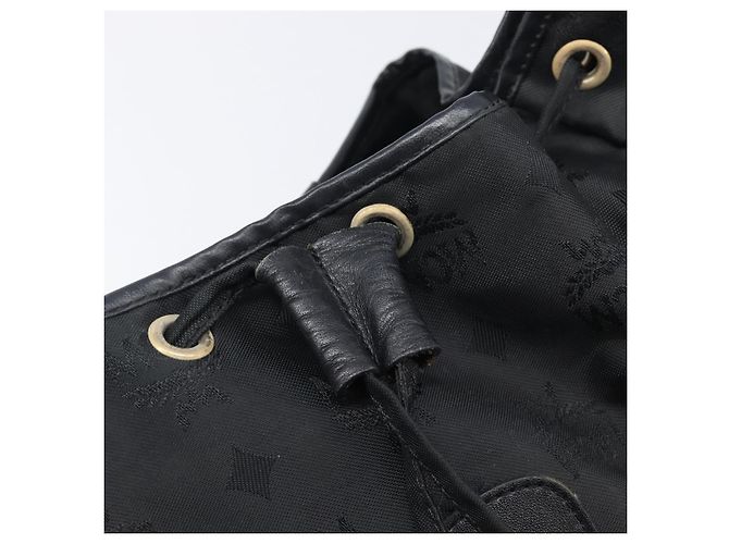 Zaino MCM Vicetos Logogram Nylon Black Gold Auth bs37198 Nero D'oro - vista 21