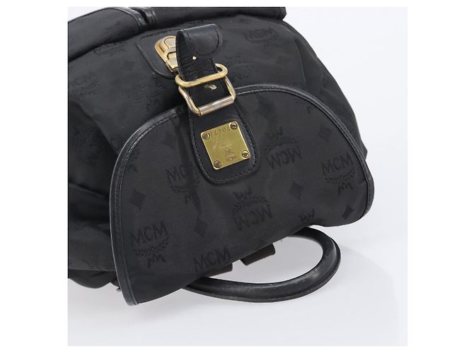 Zaino MCM Vicetos Logogram Nylon Black Gold Auth bs37198 Nero D'oro - vista 6