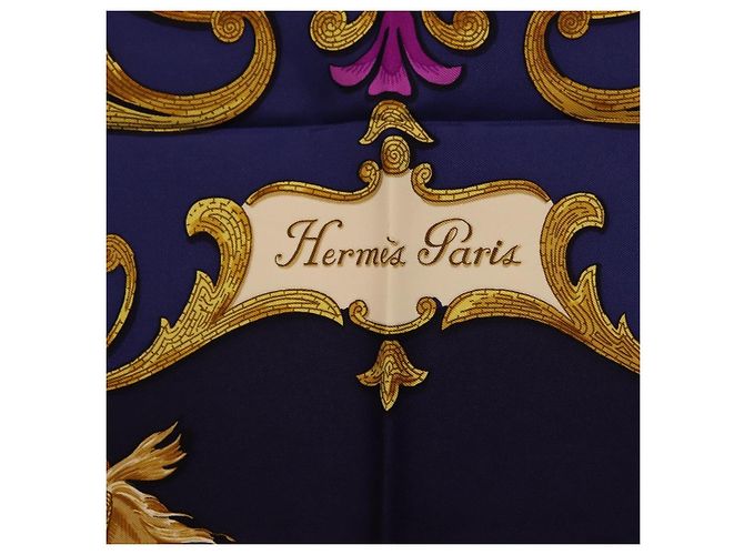 Hermès Pañuelo HERMES Carre 90 Seda Azul Rojo "Cheval Jurc." Auth ki6866M Roja - vista 13