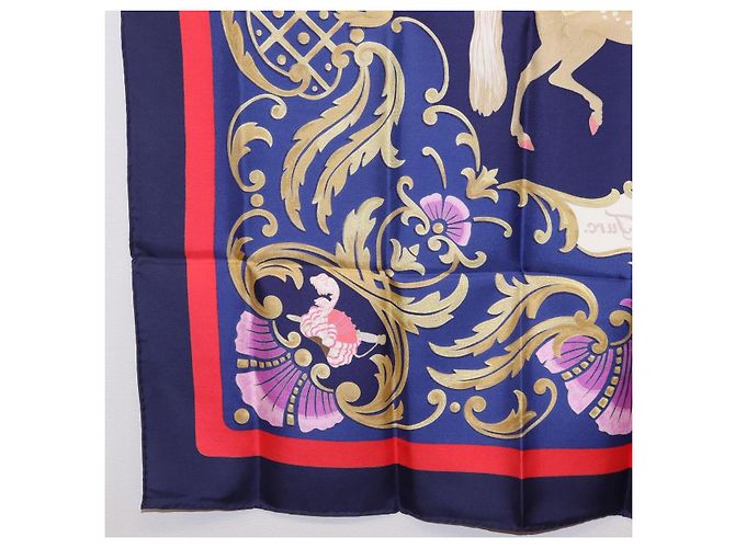 Hermès Pañuelo HERMES Carre 90 Seda Azul Rojo "Cheval Jurc." Auth ki6866M Roja - vista 21