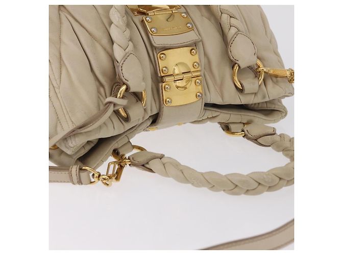 Borsa a mano Miu Miu Matelassé in pelle 2way Beige Gold Auth 167655A D'oro - vista 14