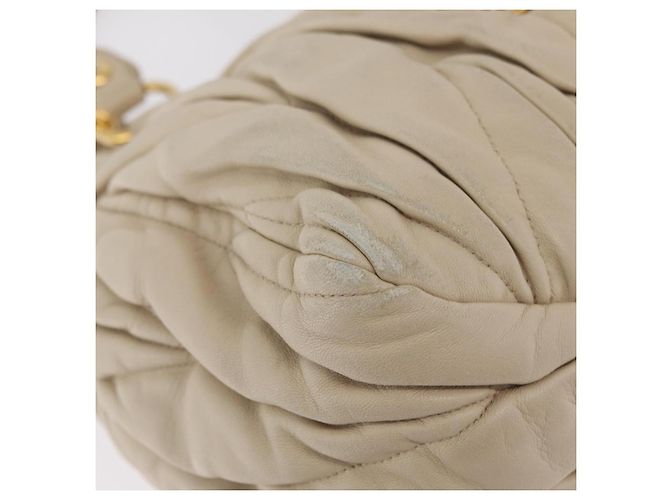Borsa a mano Miu Miu Matelassé in pelle 2way Beige Gold Auth 167655A D'oro - vista 18