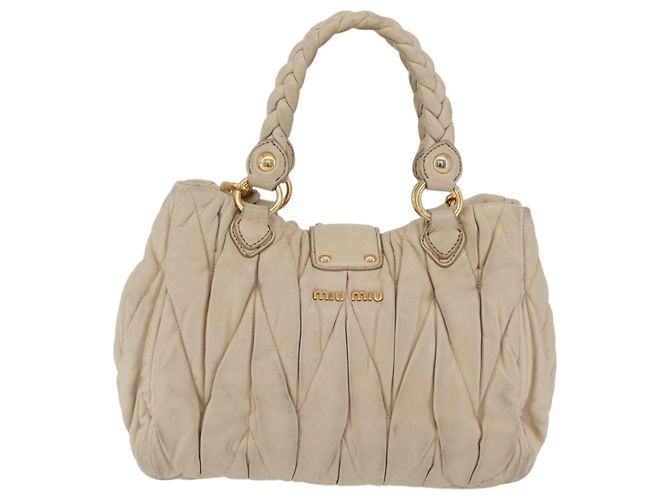 Borsa a mano Miu Miu Matelassé in pelle 2way Beige Gold Auth 167655A D'oro - vista 2