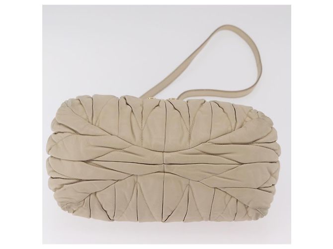 Borsa a mano Miu Miu Matelassé in pelle 2way Beige Gold Auth 167655A D'oro - vista 6