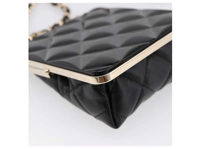 CHANEL Pochette a catena in pelle d'agnello nera dettagli dorati CC Auth 206662SAV Nero - vista 16