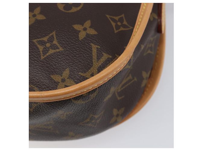 LOUIS VUITTON Monogram Menilmontant PM Shoulder Bag M40474 LV Auth 207347SAV Monogramma - vista 17
