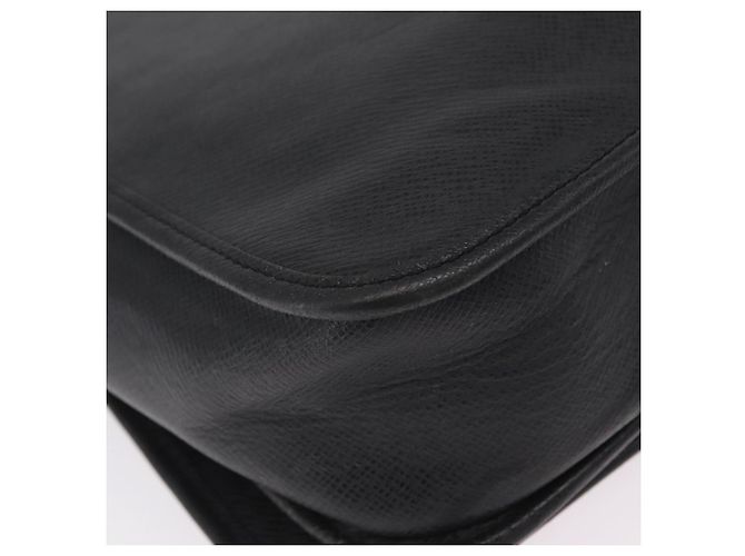 LOUIS VUITTON Borsa a tracolla Taiga Andrei Ardoise M32482 LV Auth 206759 - vista 17