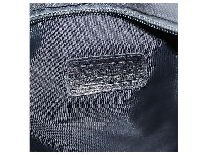 MCM Logogram Vicetos Tote Bag PVC Black Gold Auth 205249 Schwarz Golden - vista 12
