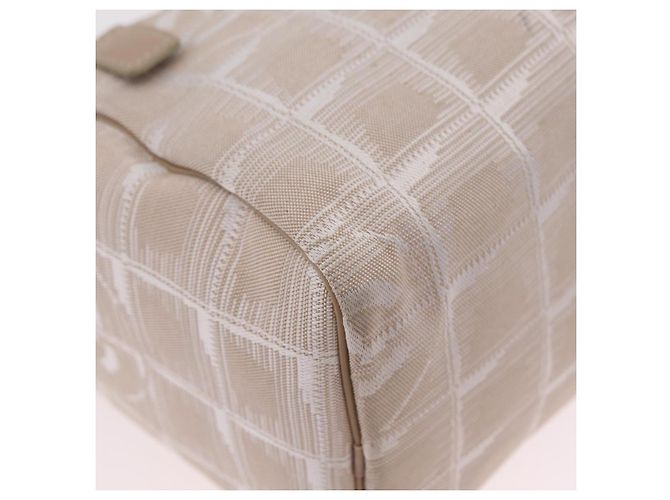 Borsa a tracolla CHANEL New Travel Line Canvas Beige Silver CC Auth fm5465A Argento - vista 17