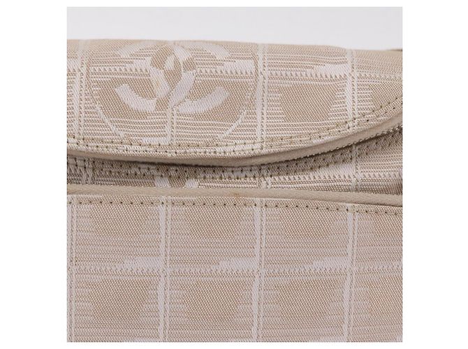 Borsa a tracolla CHANEL New Travel Line Canvas Beige Silver CC Auth fm5465A Argento - vista 2