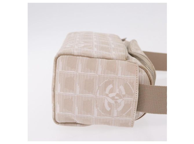 Borsa a tracolla CHANEL New Travel Line Canvas Beige Silver CC Auth fm5465A Argento - vista 5
