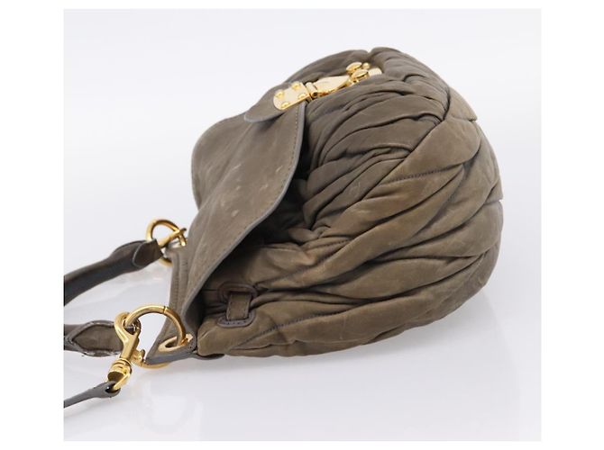 Bolsa de Mão Miu Miu Matelassé em Couro 2way Cinza Tom Dourado Auth 167729A Marrom - vista 3
