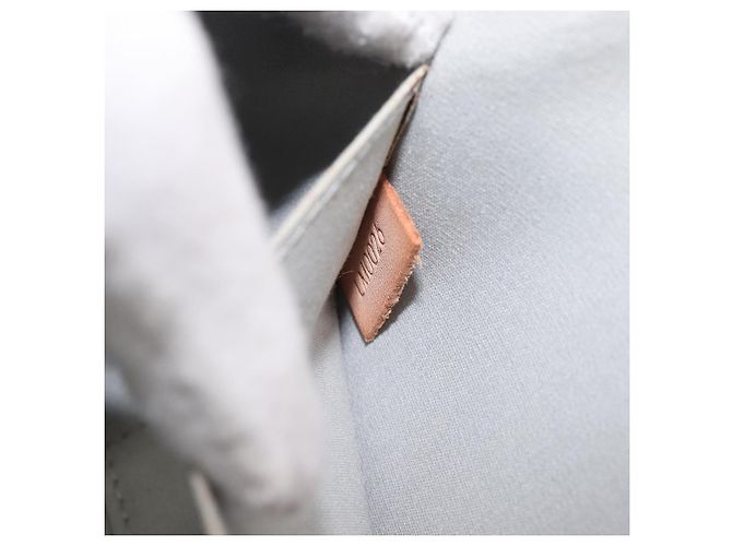 LOUIS VUITTON Monogram Vernis Roxbury Drive Hand Bag Perle M91374 LV Auth 206602 - vista 12