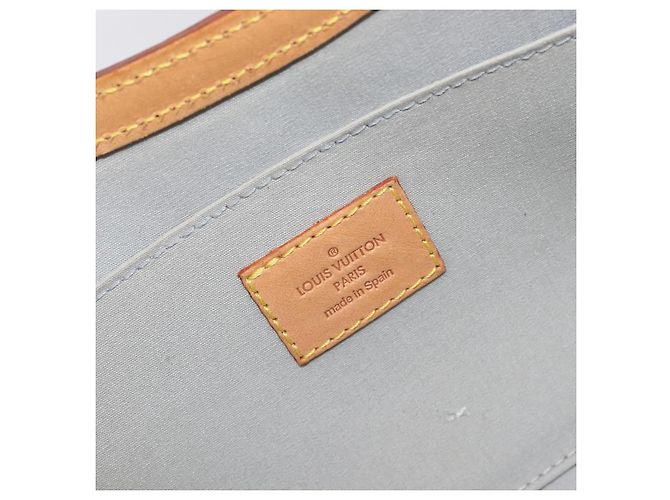 LOUIS VUITTON Monogram Vernis Roxbury Drive Hand Bag Perle M91374 LV Auth 206602 - vista 24