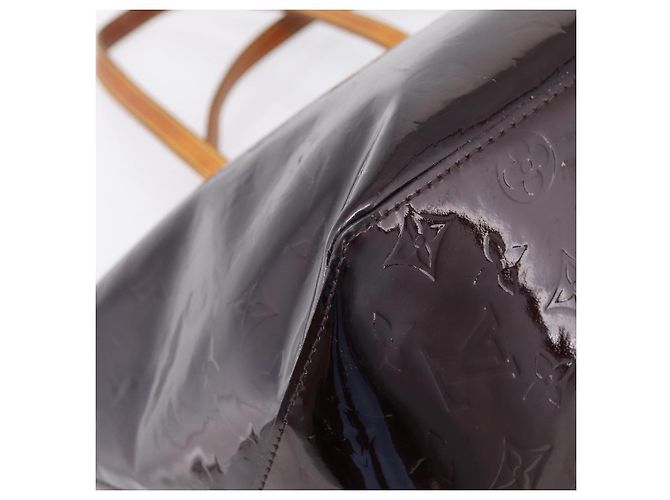 Bolso Tote LOUIS VUITTON Monogram Vernis Bellevue GM Amarante M93589 Auth ka6486 Burdeos - vista 16