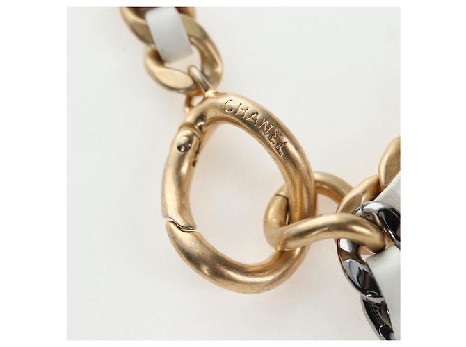 CHANEL Matelasse Chain Shoulder Pouch Lamb Skin Gold White CC Auth 206352SAM Bianco D'oro - vista 21