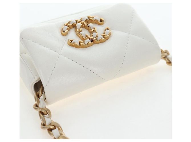 CHANEL Matelasse Chain Shoulder Pouch Lamb Skin Gold White CC Auth 206352SAM Bianco D'oro - vista 6