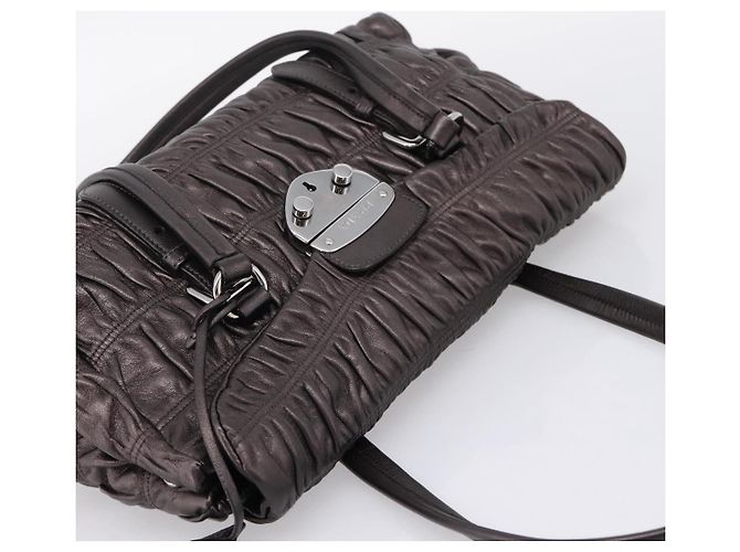 Bolso Tote PRADA Ready Lock de piel Nappa Gris Plata Auth am12760M Castaño - vista 6